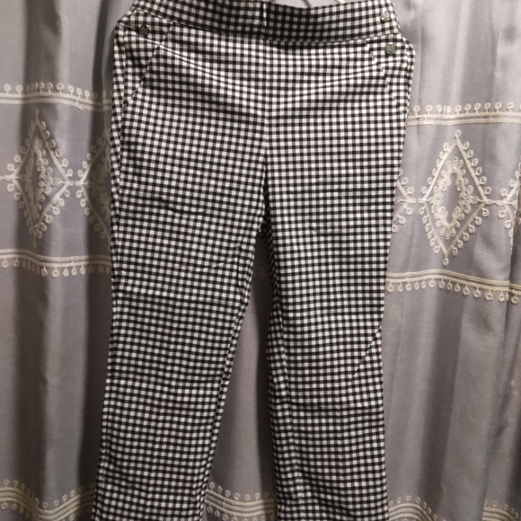 Women's Rafaela Capri Size 6 (NWT) MSRP $59.50 - Picture 4 of 4